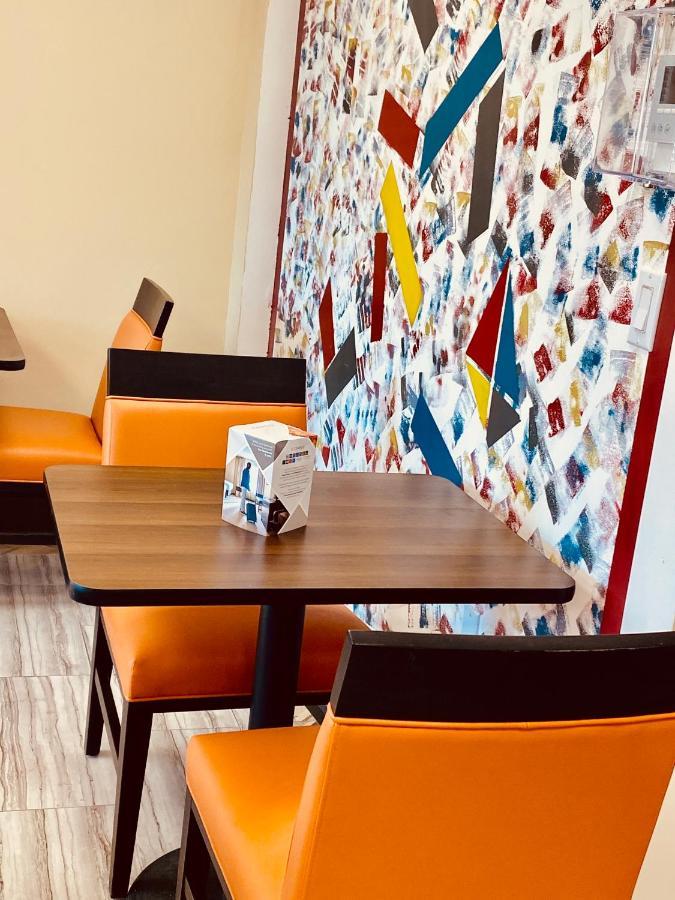 Surface Inn Brooklyn Ню Йорк Екстериор снимка
