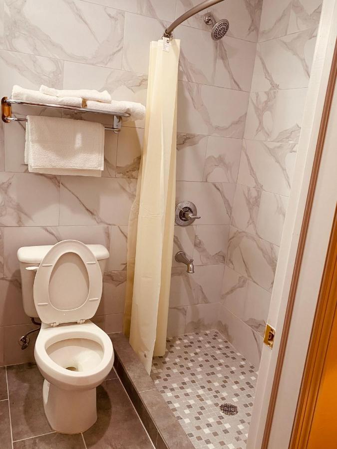 Surface Inn Brooklyn Ню Йорк Екстериор снимка